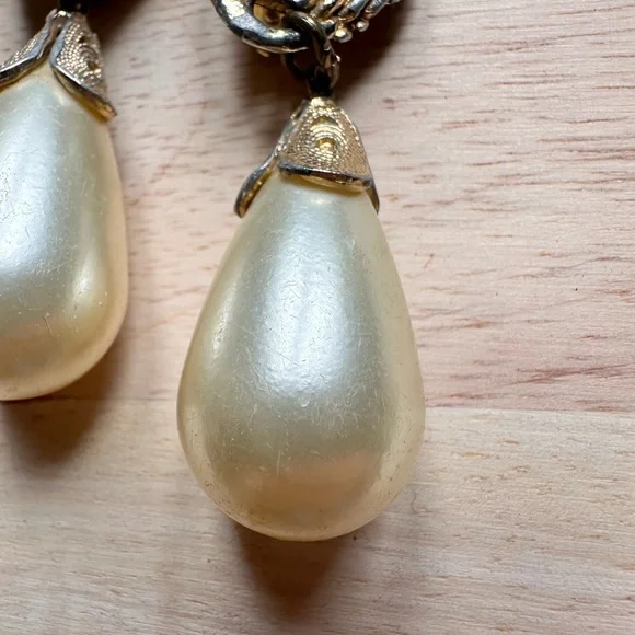 French romance pearl earrings, clip on, gold tone, vintage bridal glam